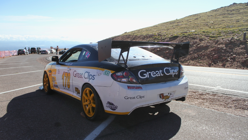 Illustration for article titled The Absurd Things People Do to Just Get One Shot to Race Up Pikes Peak